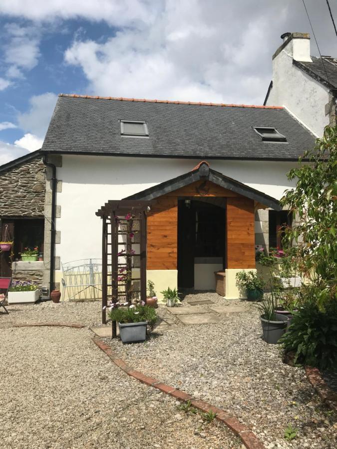 Carhaix Cottage Landeleau Экстерьер фото