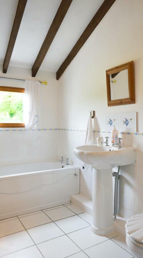 Carhaix Cottage Landeleau Экстерьер фото